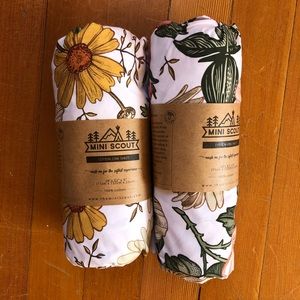 Mini Scout baby crib sheets, white garden floral